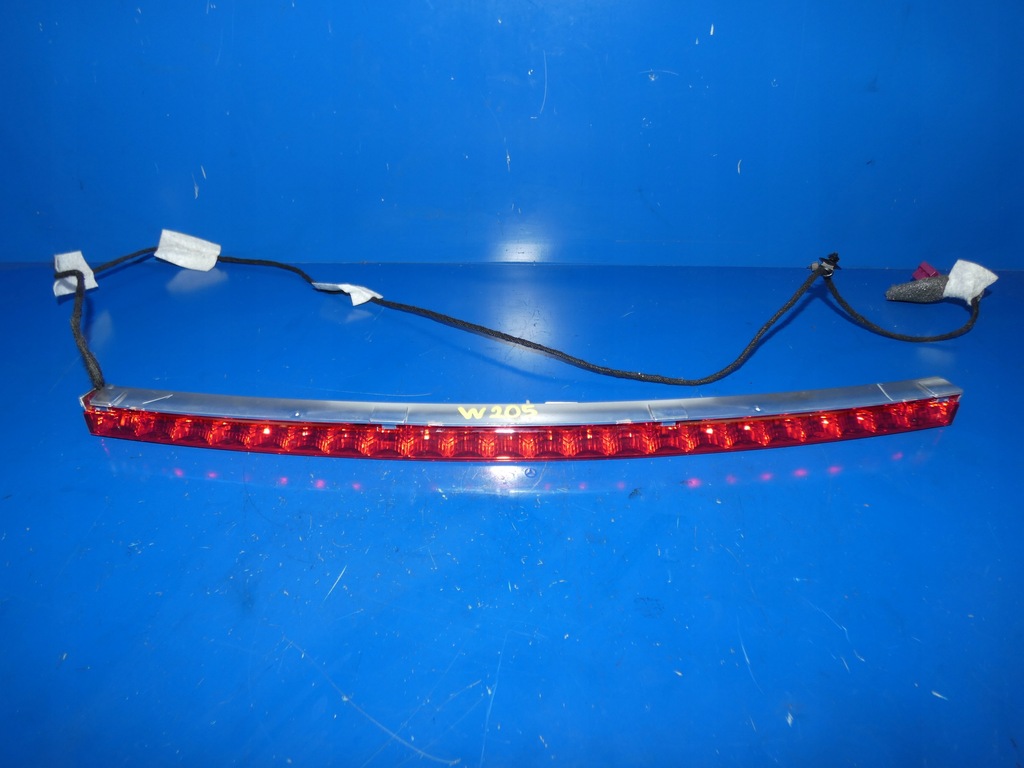 фото №1, Mercedes c klasa w205 sedan свет стоп-сигнал стоп