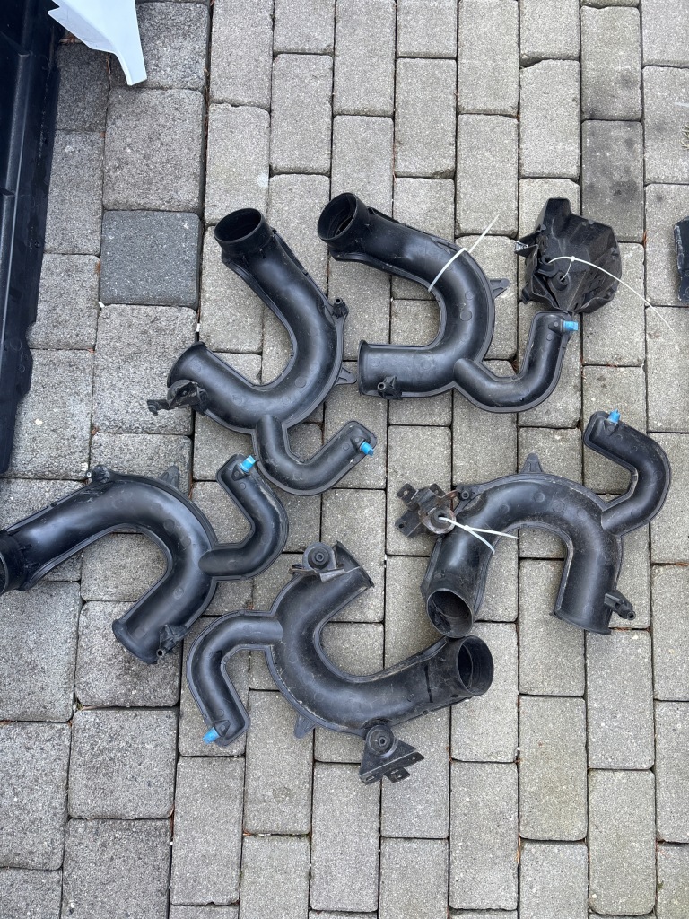 фото №4, Scenic iii megane iii 1.5 труба шланг повітрозабірник 1036681s01