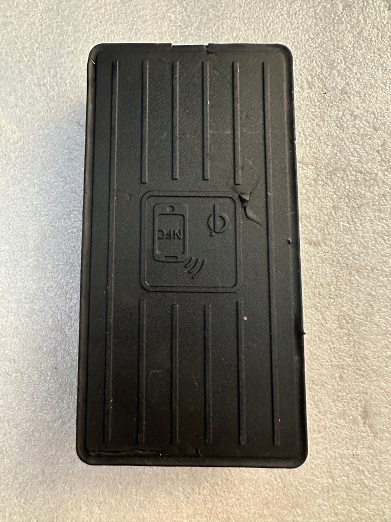 фото №1, Audi зарядний пристрій індукційна 4n0035773a...