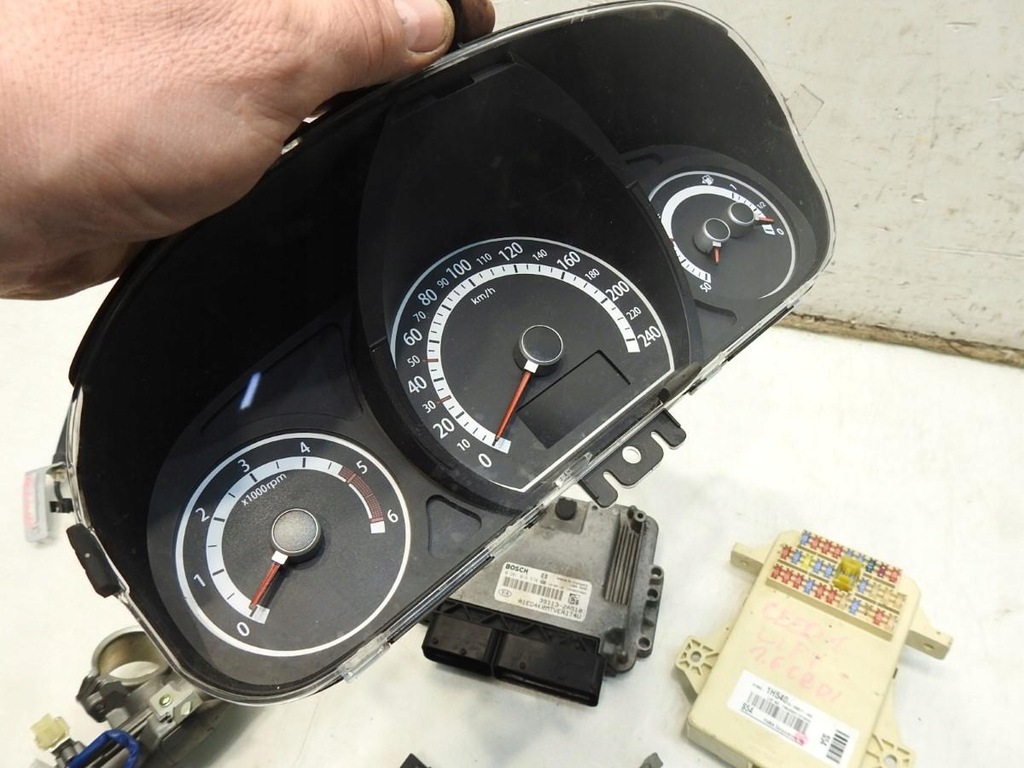 фото №13, Набір стартовий kia ceed i lift 1.6 crdi