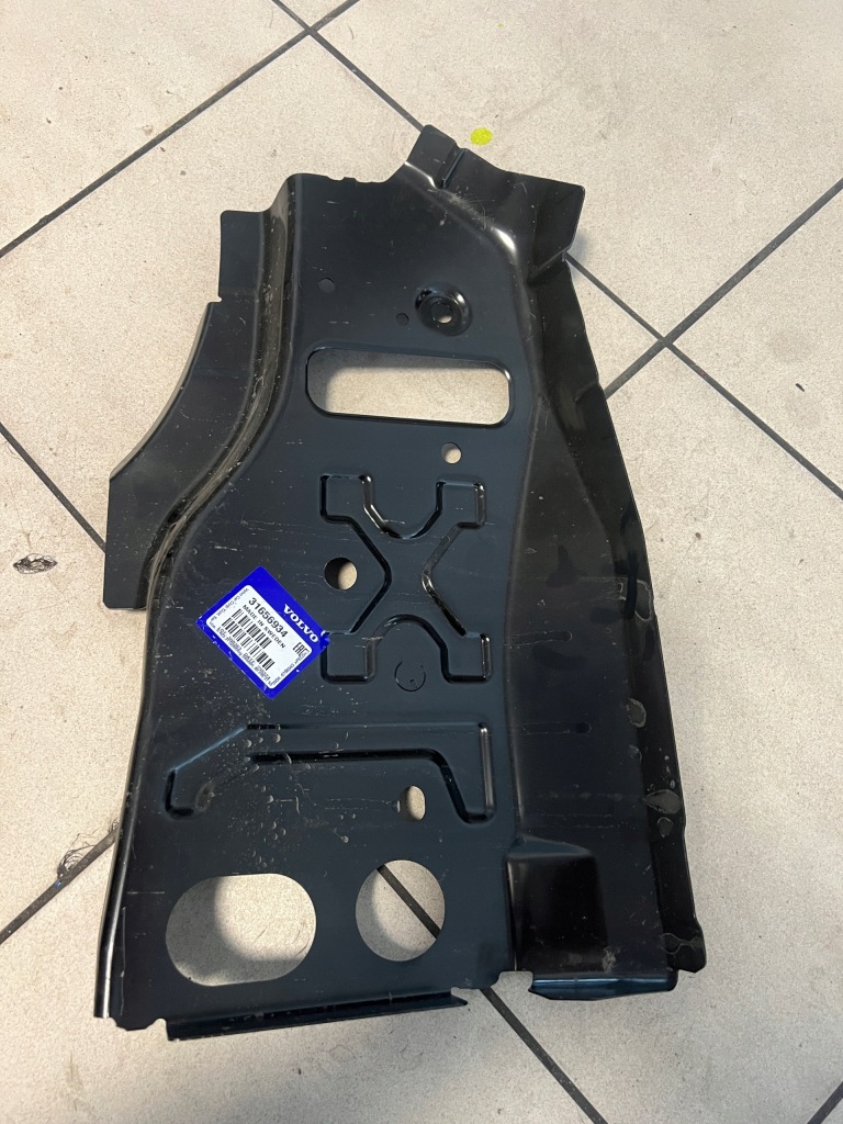 Volvo v60 ii 18- kombi element поперечина заднего внутренний панель фары Оригинал