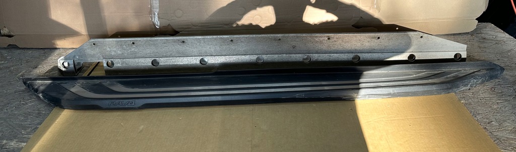 фото №1, Порог подножка пороговый правый toyota rav4 v