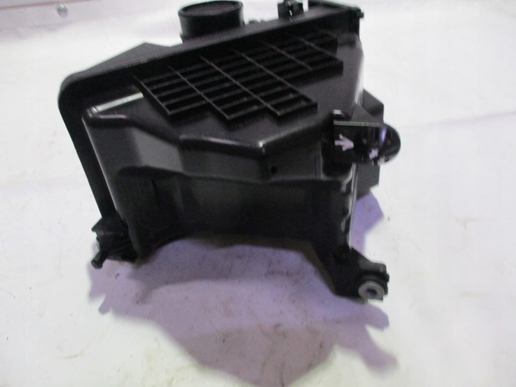 фото №9, Корпус фильтр воздуха kia sportage 4 tucson 2 ii 28110-d3100