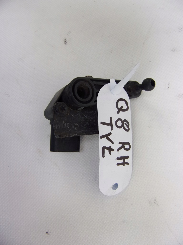 фото №6, Audi q8 18- датчик выравнивание света 4m0941310