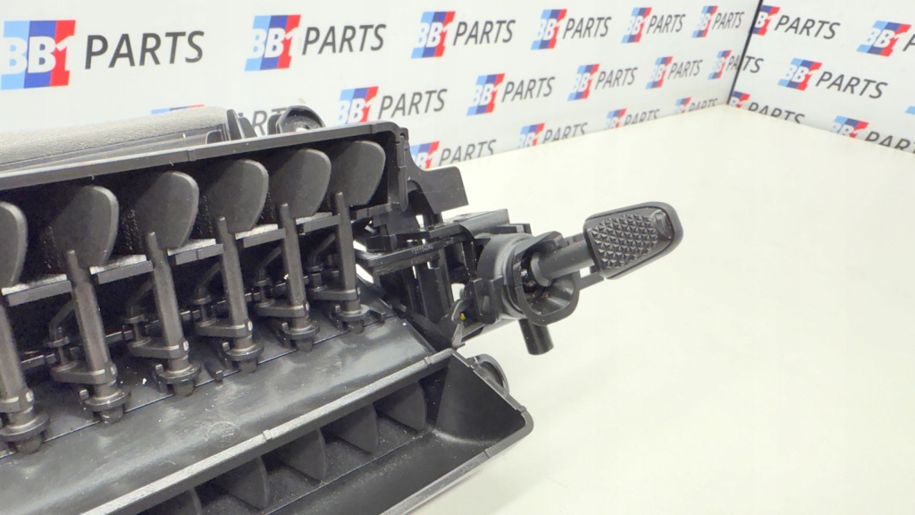 Bmw g20 g80 m3 средняя решётка обдув панели lci рестайлинг  5a8e278 5a55015 Недорого