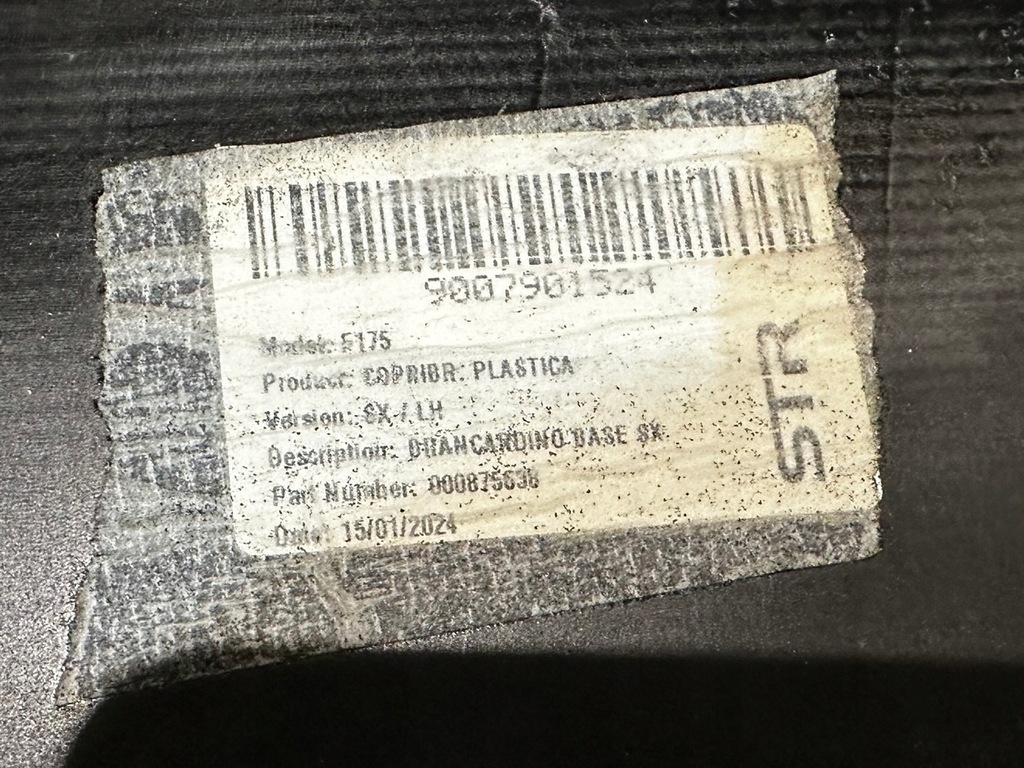 фото №11, Ferrari purosangue молдинг поріг поріг lh 875638