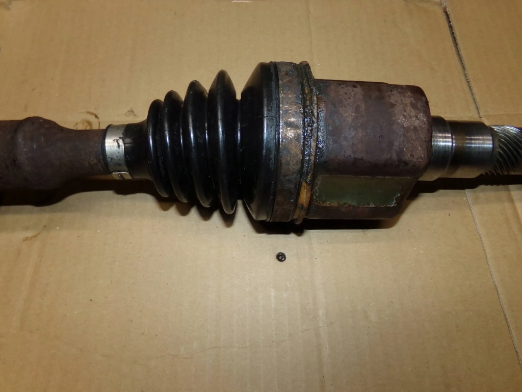 фото №2, Привідний вал права voyager iv 2.5 crdi