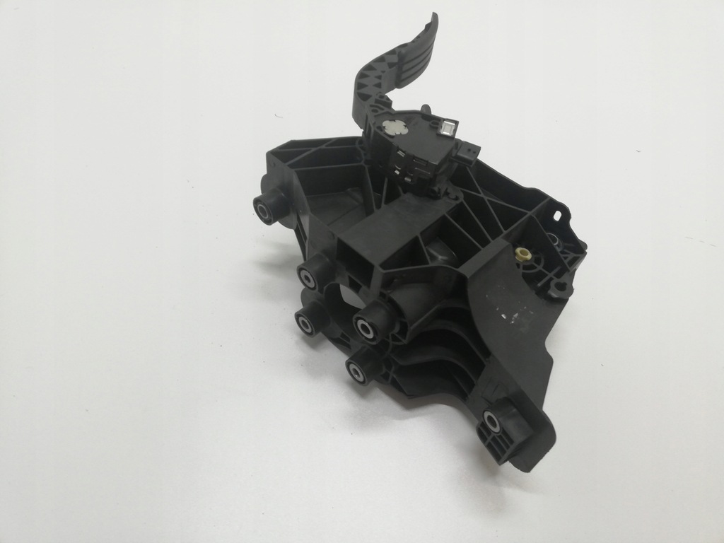 фото №4, Педаль тормоза газа trafic iii vivaro b 14-