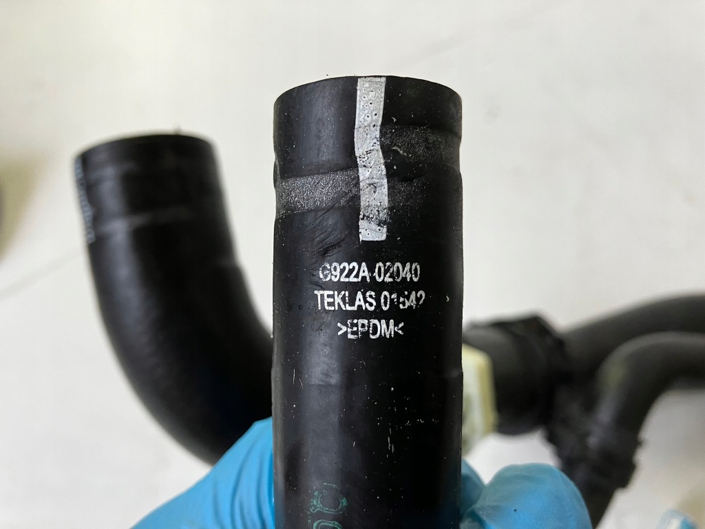 фото №9, Corolla e21 2.0h пабтрубок  воды шланг труба