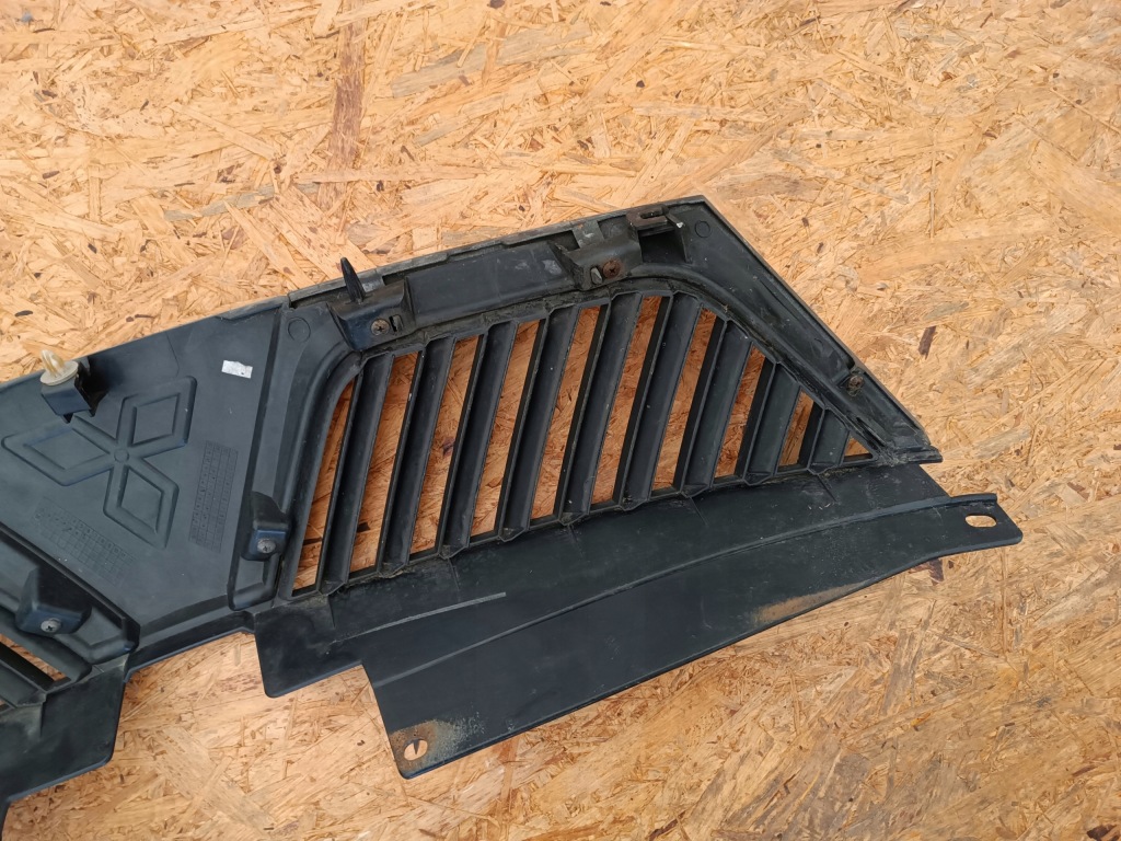 Решётка решётка радиатора решётка  бампера перед 7450a037 mitsubishi outlander 2 2006- Цена