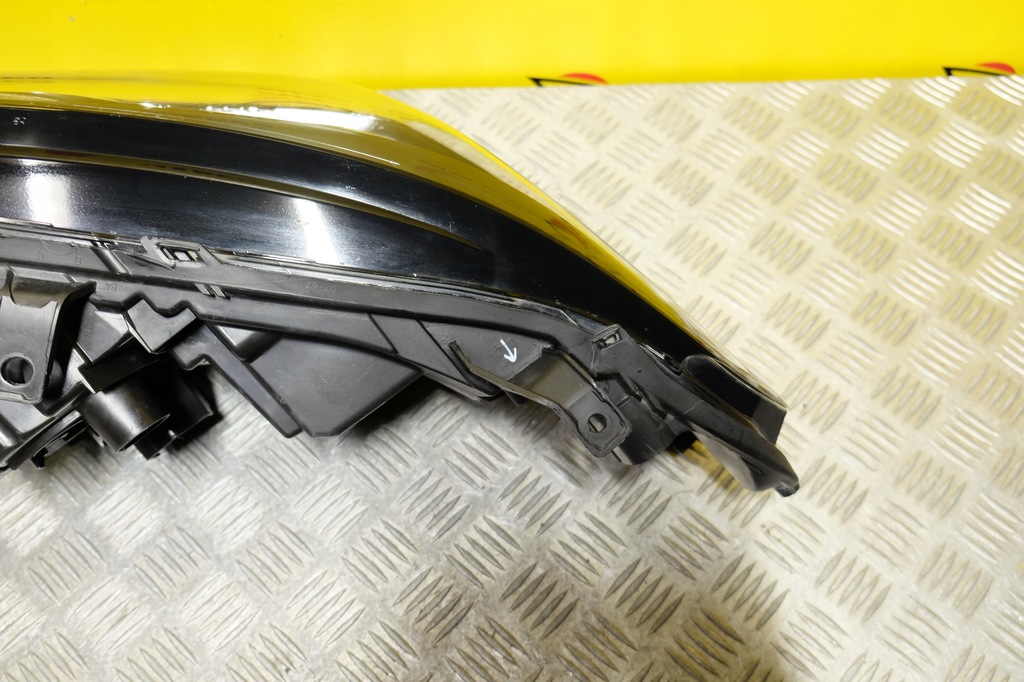 фото №7, Toyota avalon limited 2019- фара лампа full led r usa