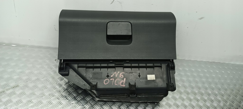 фото №1, Бардачок vw polo 9n oe. eu.