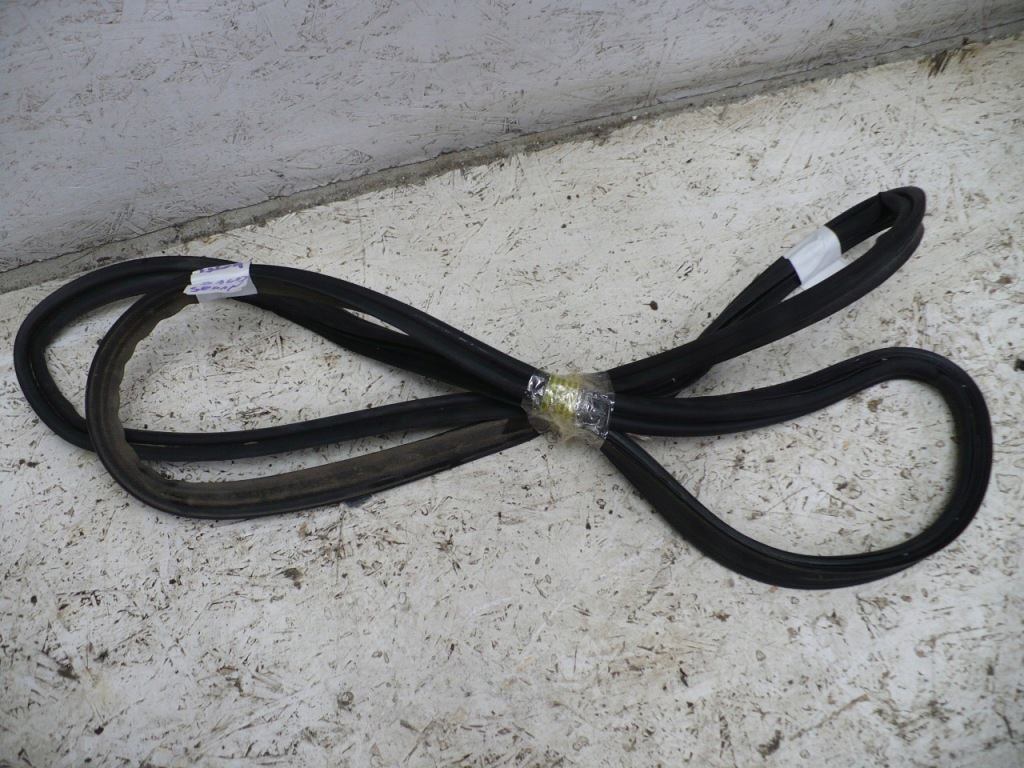 фото №1, Прокладка лівий правий задня mercedes w204 комплект