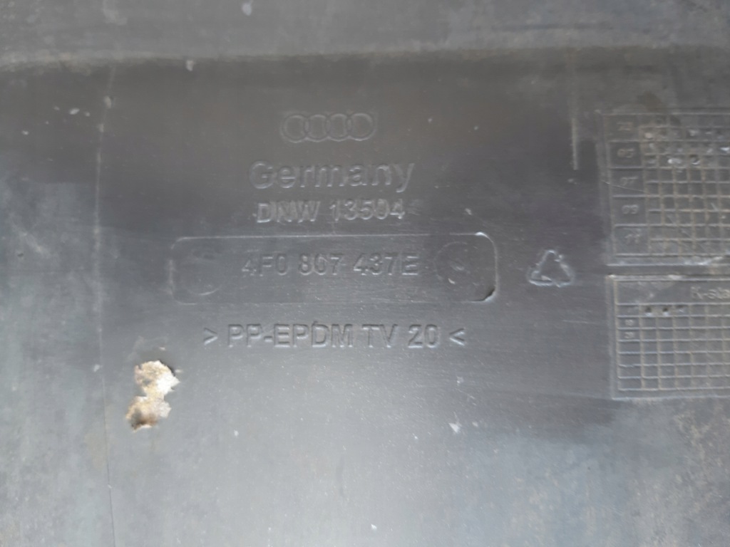 фото №11, Audi a6 c6 бампер перед передний омыватель 4f0867437e