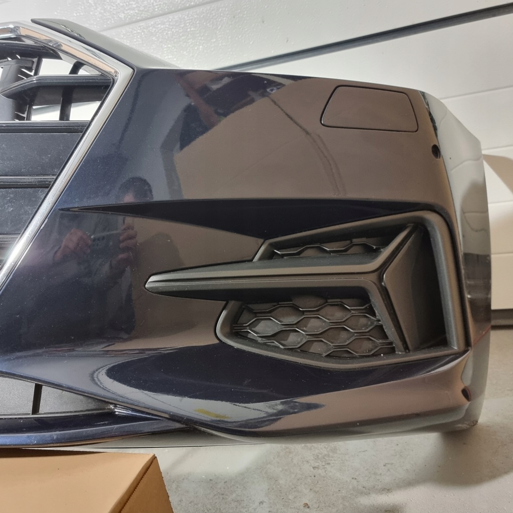 Audi a7 c8 4k8 бампер передній перед 6x pdc kompletny оригінальний в Україні