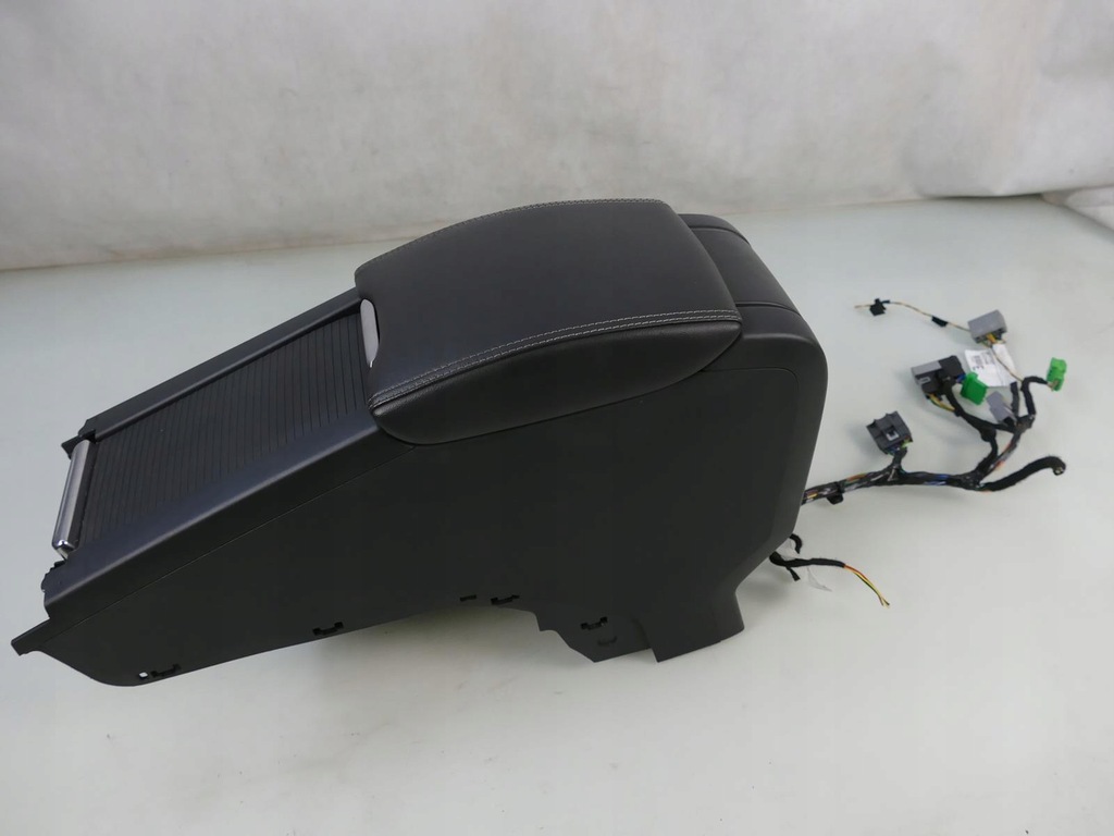 фото №1, Volvo xc60 i lift підлокітник тунель cup тримач