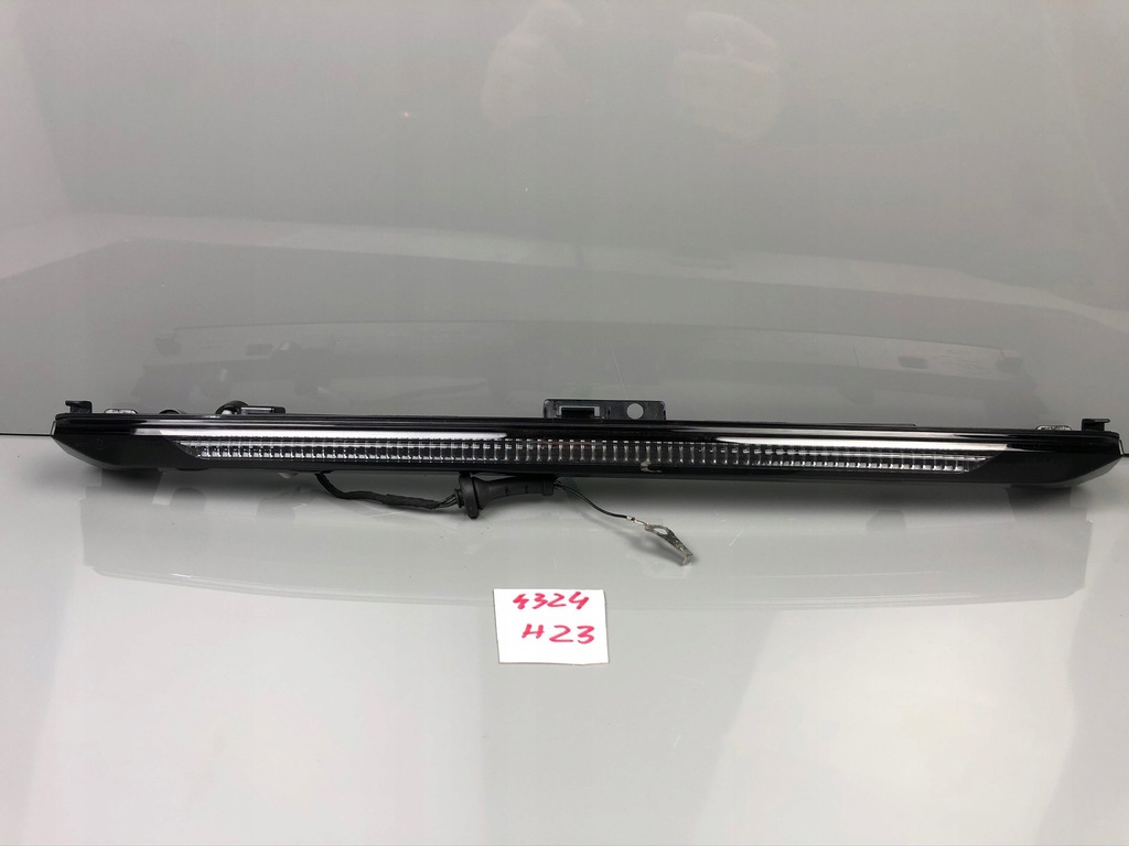 фото №1, Третій світло стоп volvo v60 ii 31468198