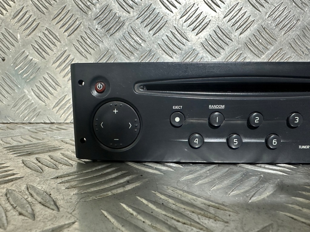 фото №2, Renault clio ii радіо 8200057681a