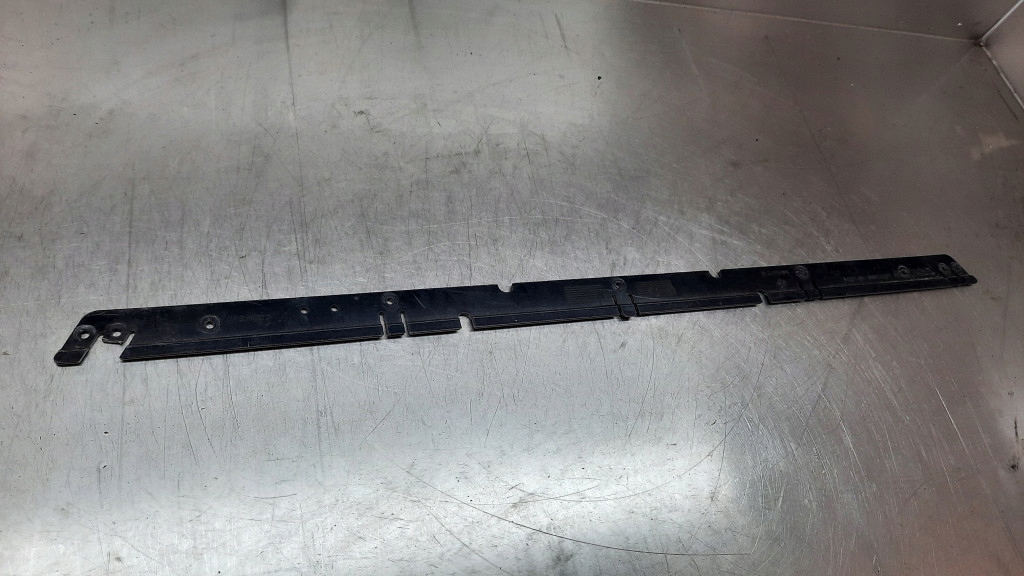 фото №1, Молдинг бампера перед volvo xc60 31213609