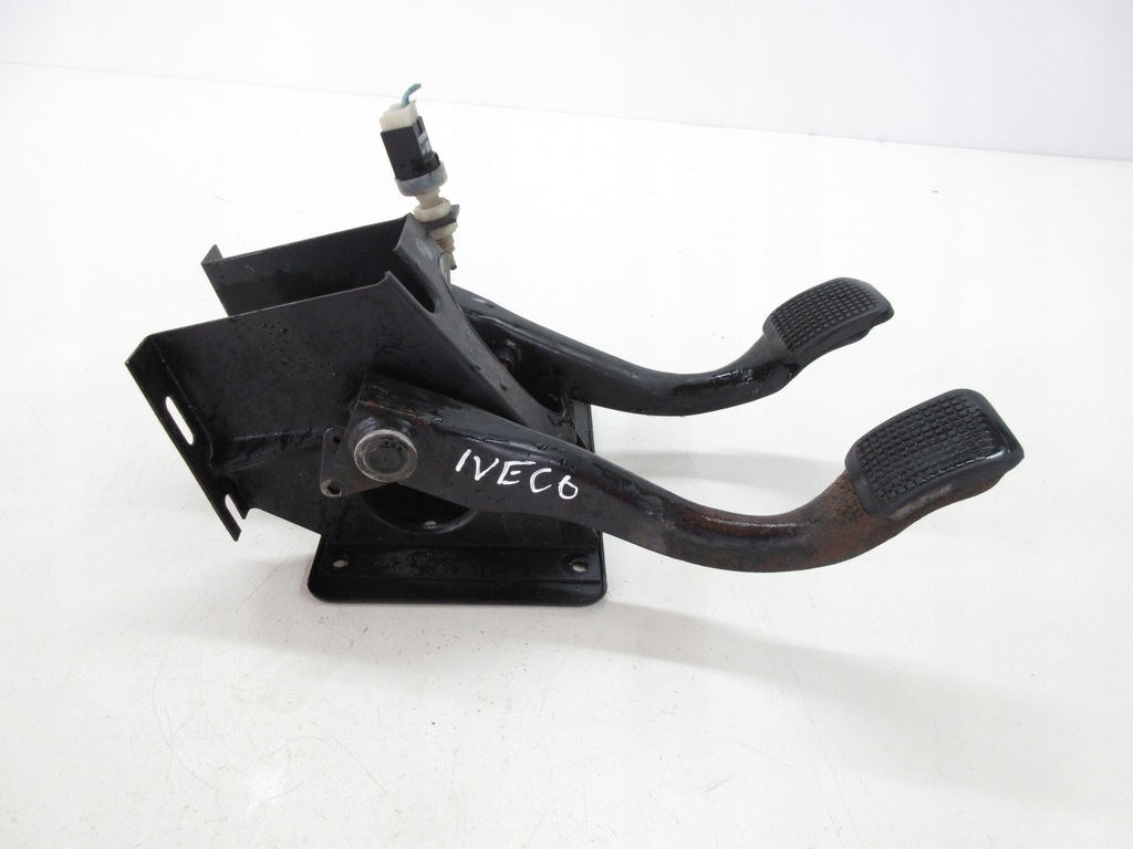 фото №5, Iveco daily ii 89-99 педаль сцепления тормоза