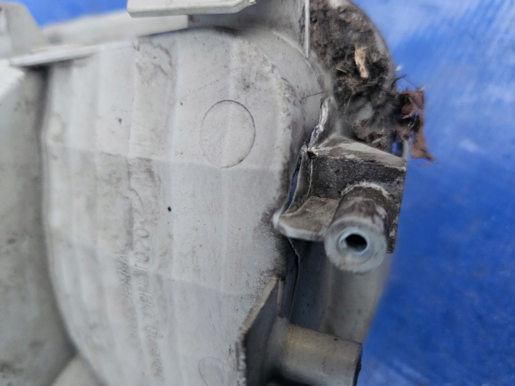 фото №5, Toyota prius iii 12-15 поворотник левый