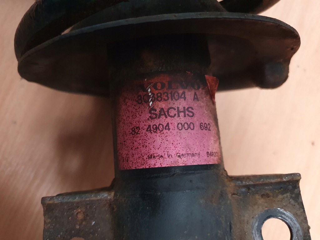 фото №12, Амортизатор пружина перед правый volvo xc90 i 4.4 v8