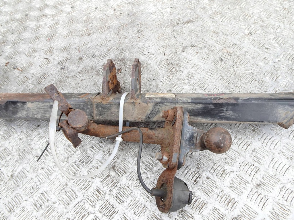 фото №7, Hak буксировочный kpl. citroen c4 picasso ii