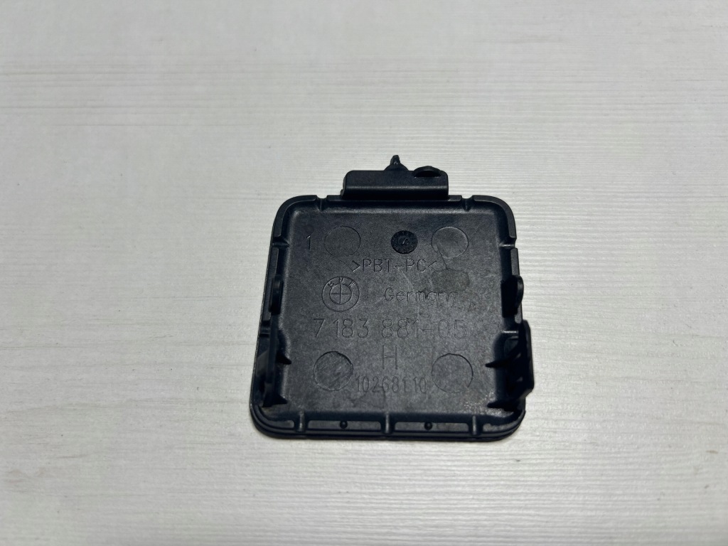фото №10, Bmw seria 7 f01 f02 стандарт 2008-2012 заглушка фаркоп задняя оригинал