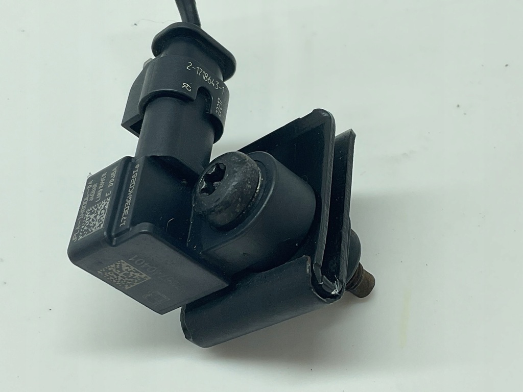 фото №5, Land rover discovery 5 2016 перед датчик удару подушка безпеки