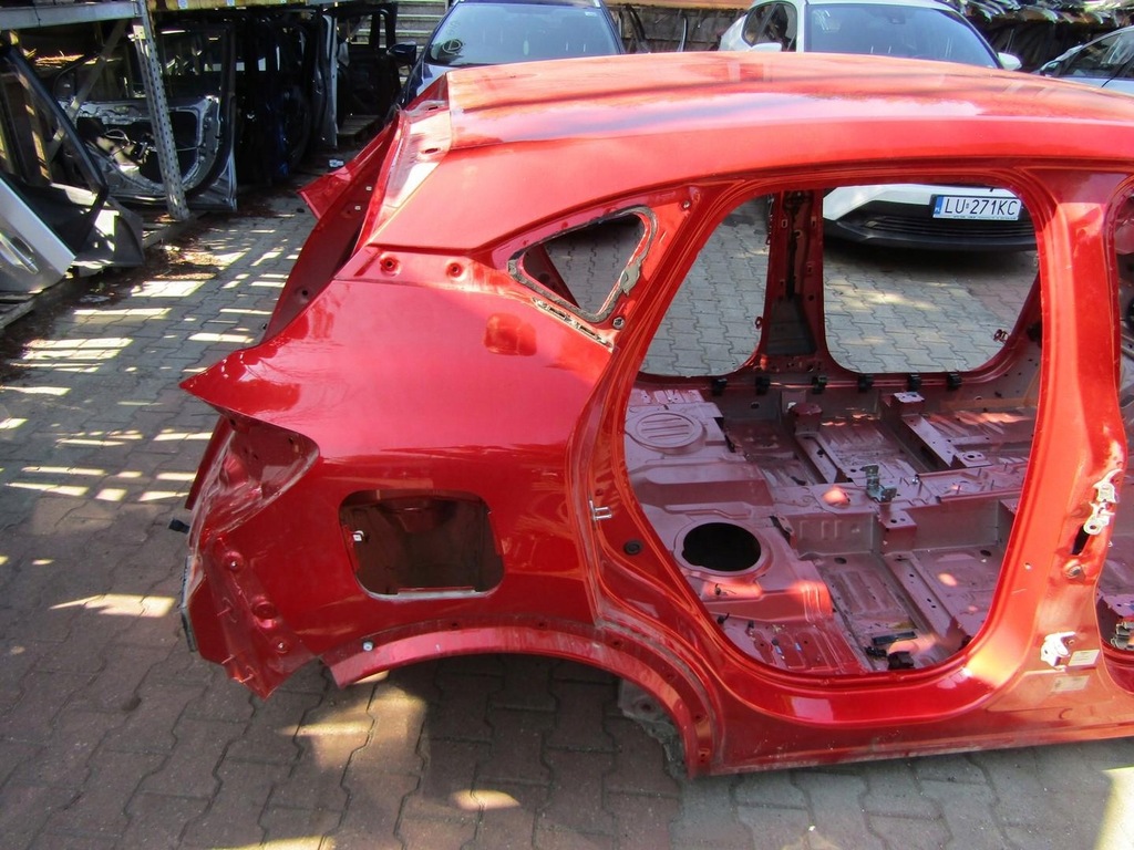 фото №1, Четверть крыло правый задняя правая задняя tennp renault captur ii