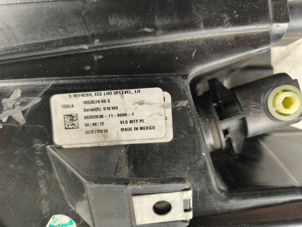 Tesla model s рестайлинг  2016-2021 левая фара full led - европа Доставка