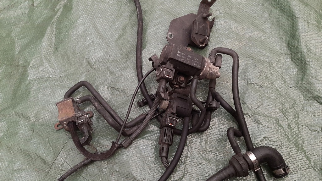 фото №6, Клапан вакууму шланг volkswagen polo passat