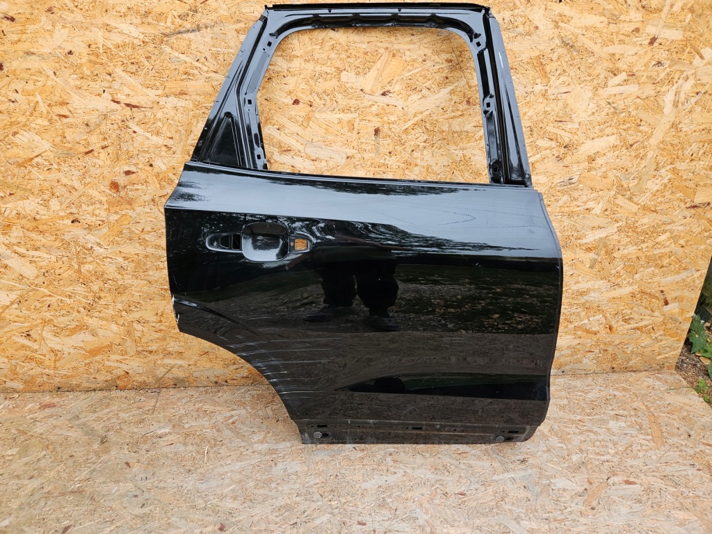 фото №1, Volvo xc60 ii двері задня праве задні задні 2017-