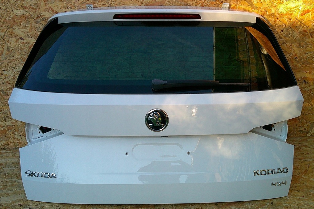 фото №1, Крышка багажника задняя задняя skoda kodiaq