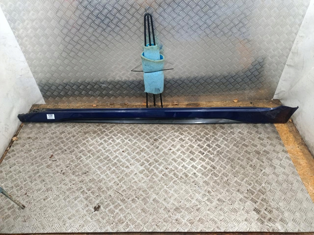 фото №1, Audi rs7 молдинг порог левая порог