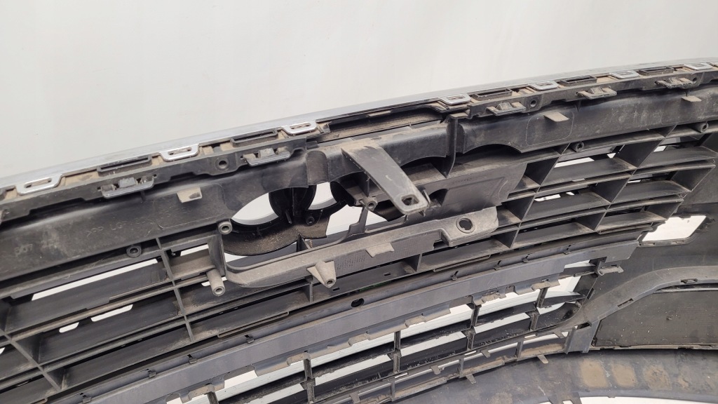 фото №14, Audi a8 4h0 14r-lift бампер с решётка оригинал