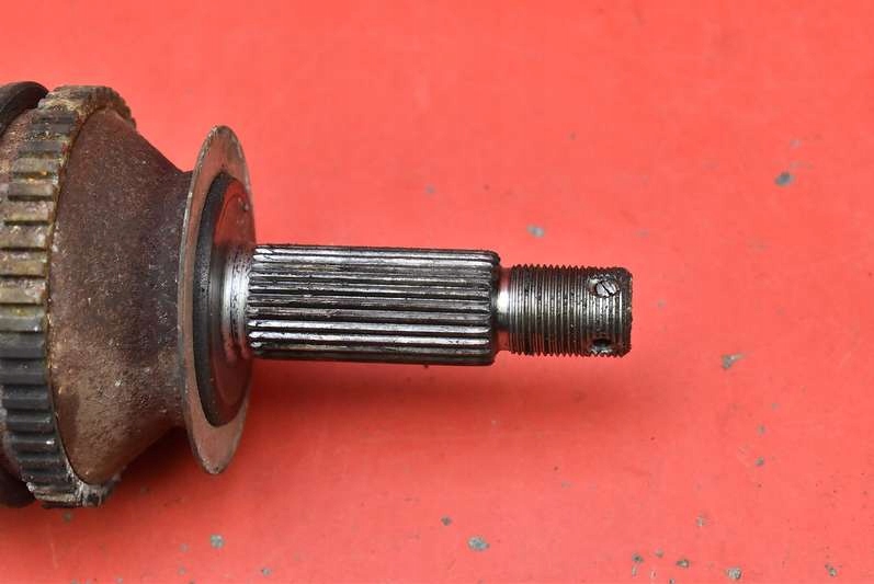 фото №4, Приводной вал правая перед автоматическая коробка передач hyundai santa fe 1 i 2.7 v6 173 km 4x4 00-04