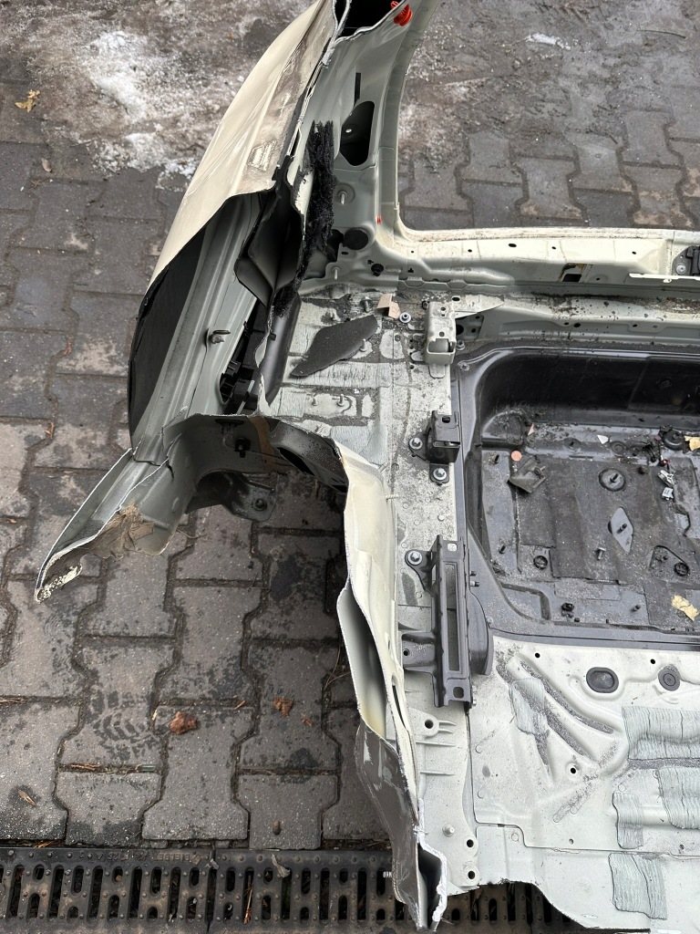 Купить Ремень задний, поддон задний , tył,ściana mercedes e klasa w213 zk, универсал, c623