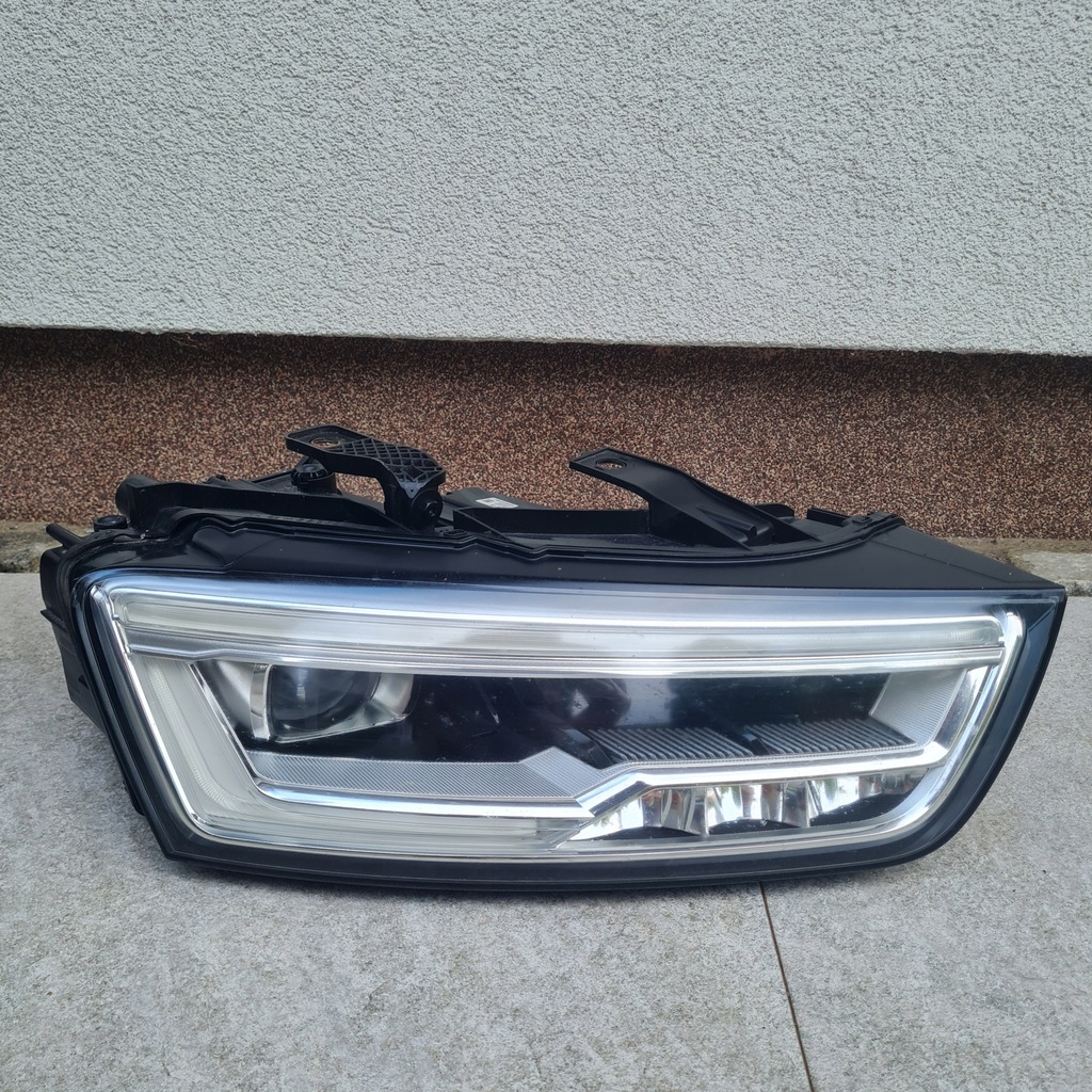 фото №1, Audi q3 8u lift фара full led правый лампа правая 8u0941034