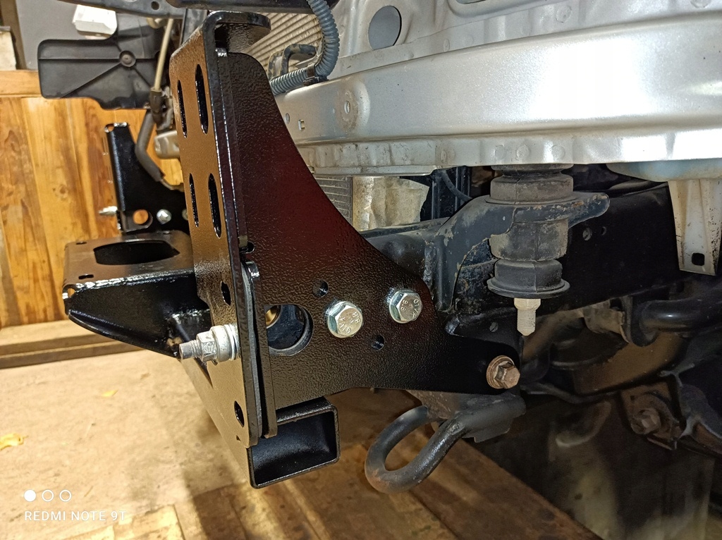 фото №10, Toyota hilux vii бампер сталевий перед передній