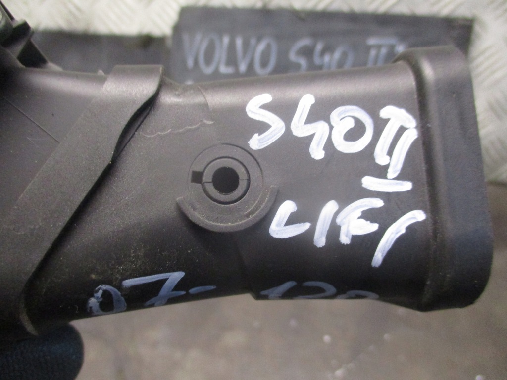 фото №3, Решётка обдув правый перед volvo s40 i 07-12 r.