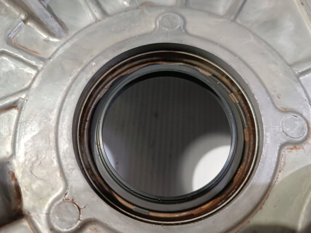 Корпус розподільного валу ford f250 f-250 7.3 godzilla 2020- в Україні