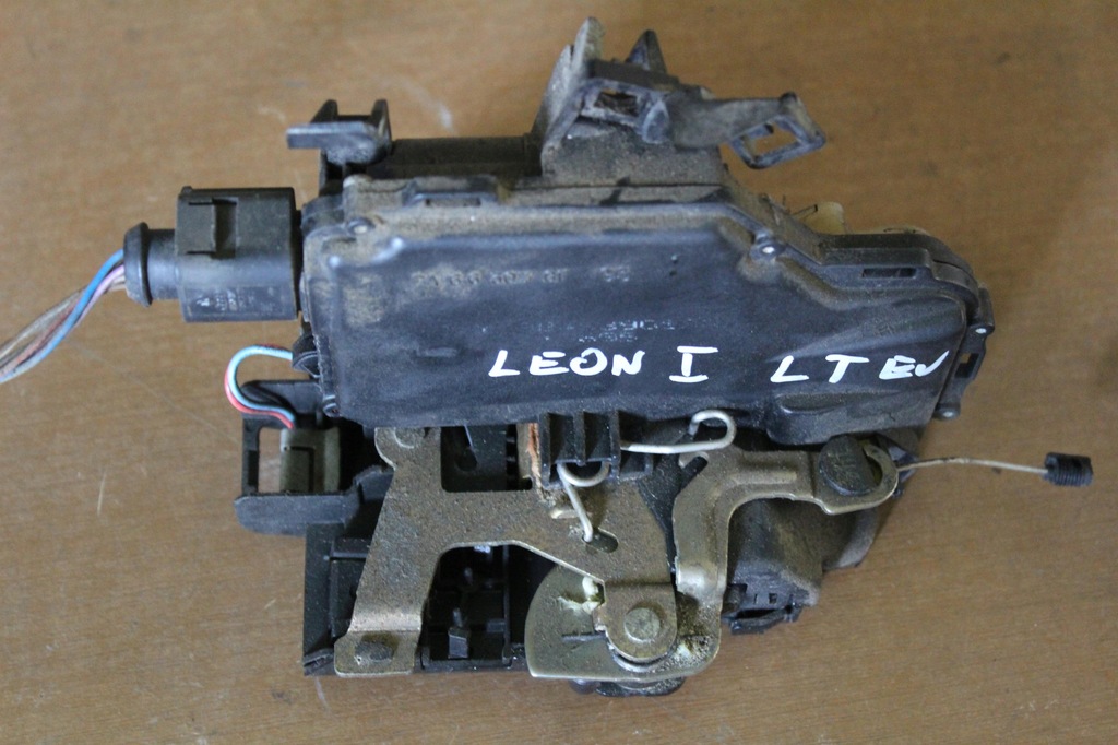 фото №1, Замок двері лівий задня leon i toledo ii