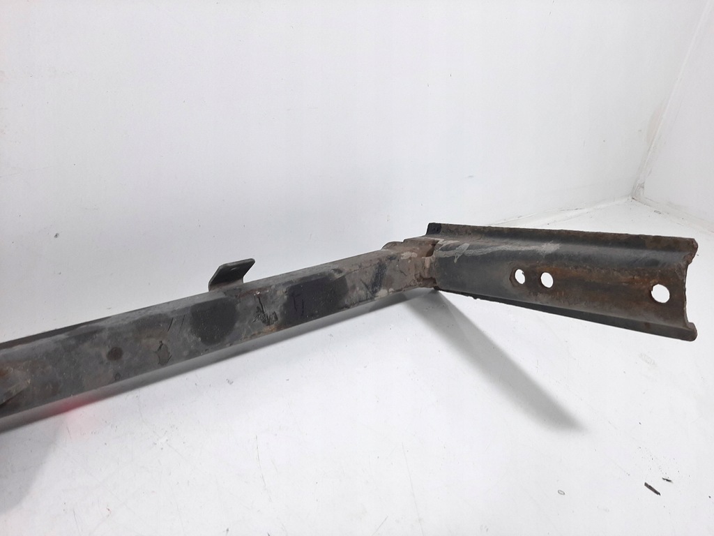 фото №13, Iveco daily iv 29l10v 2.3hpi 07r балка кронштейн коробки передач