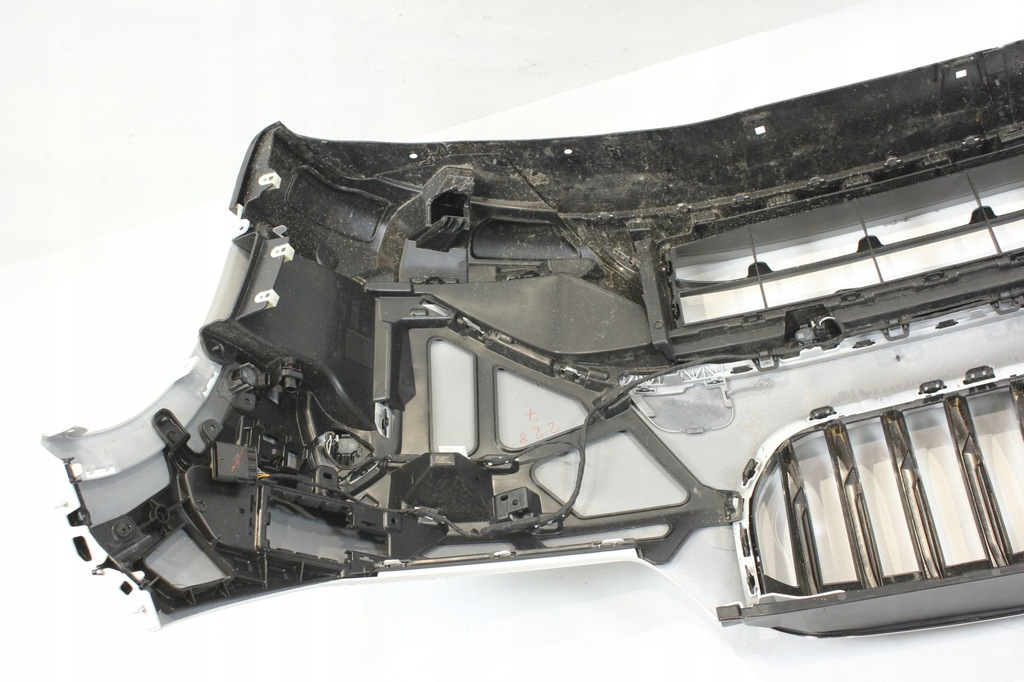 фото №13, Бампер перед x-line bmw u11 x1 a96 mineralweiss