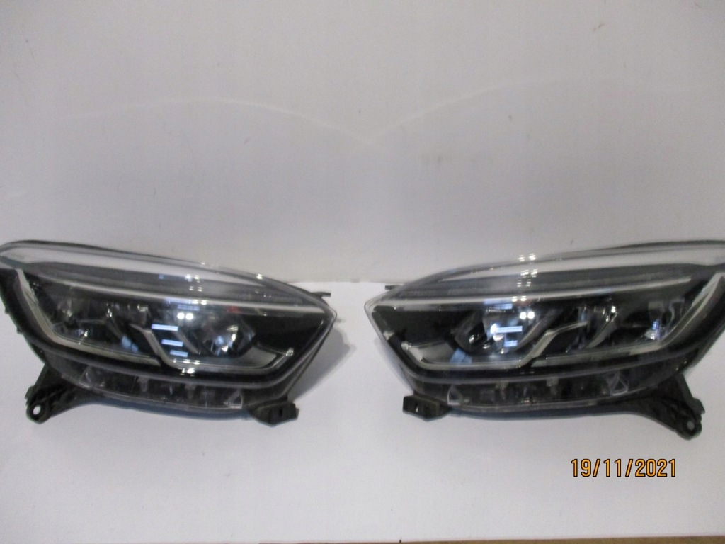 фото №1, Лампа led renault captur i 260609454r правая