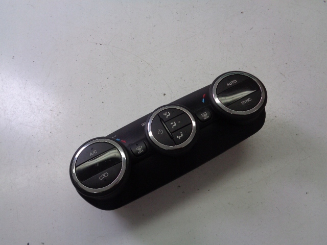 фото №1, Панель кондиционера jeep renegade 1.4 multiair przed lift 2017 rok