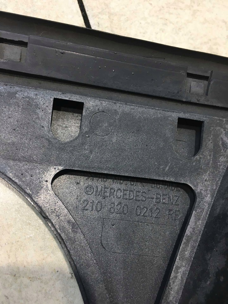 фото №10, Молдинг корпус лампи mercedes-benz оригінальний номер 2108200212