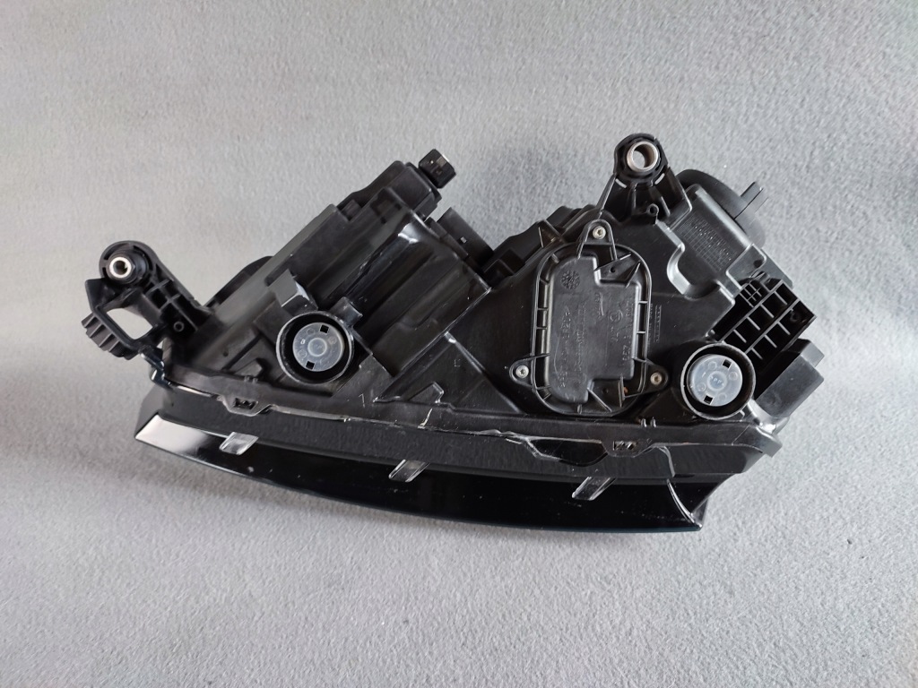 фото №8, Skoda scala 657 лампа передня права full led 657941016