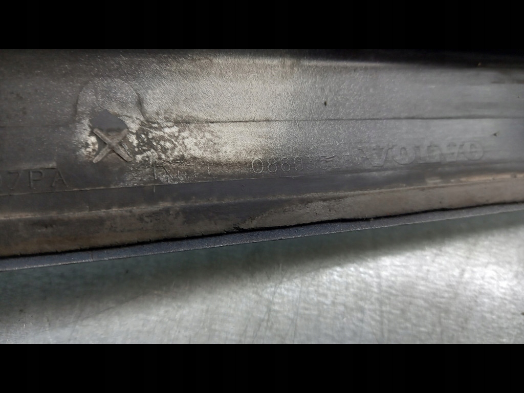 фото №8, Молдинг дверь volvo s60 08693526